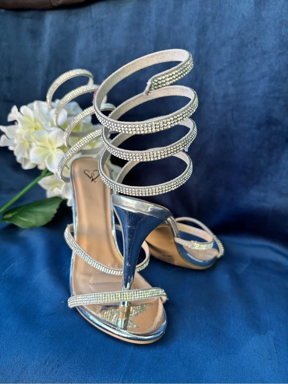 Windsor Silver Spiral Rhinestone Strap Stiletto Sandals Size 8